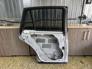 bontott MERCEDES-BENZ R-CLASS Bal hátsó Ajtó (Üres lemez)