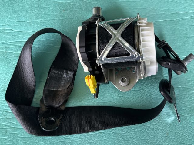 bontott MERCEDES-BENZ R-CLASS Bal hátsó Biztonsági Öv