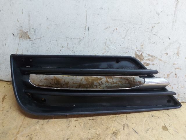 bontott MERCEDES-BENZ R-CLASS Bal Ködlámpa Rács