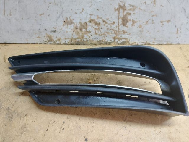 bontott MERCEDES-BENZ R-CLASS Bal Ködlámpa Rács