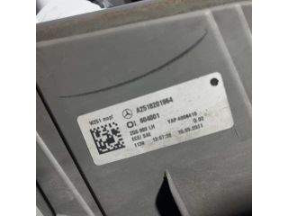 bontott MERCEDES-BENZ R-CLASS Bal Külső Hátsó Lámpa