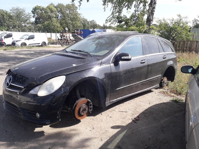 bontott MERCEDES-BENZ R-CLASS Első Ablaktörlő Szerkezet Motorral