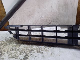 bontott MERCEDES-BENZ R-CLASS Első Lökhárító Alsó Középső Díszrács