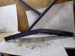 bontott MERCEDES-BENZ R-CLASS Első Lökhárító Alsó Középső Díszrács