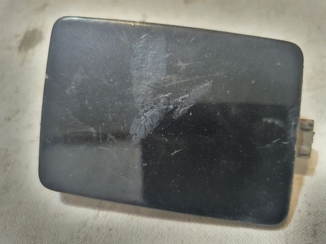 bontott MERCEDES-BENZ R-CLASS Első Vonószem Burkolat