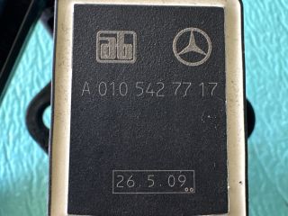 bontott MERCEDES-BENZ R-CLASS Első Xenon Szintszabályzó Jeladó