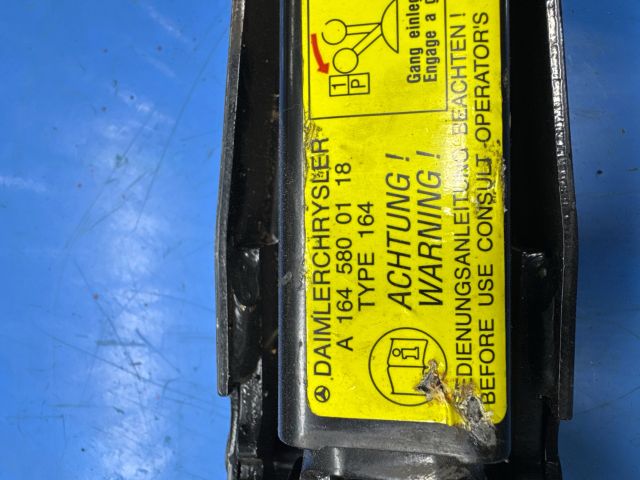 bontott MERCEDES-BENZ R-CLASS Emelő