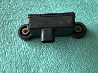 bontott MERCEDES-BENZ R-CLASS Gyorsulás Jeladó