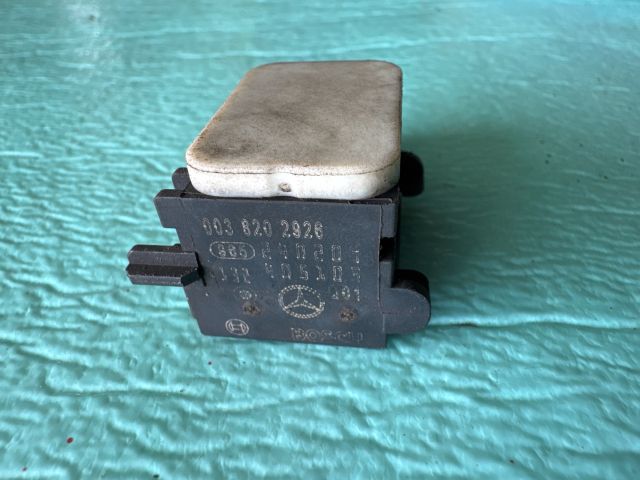 bontott MERCEDES-BENZ R-CLASS Gyorsulás Jeladó