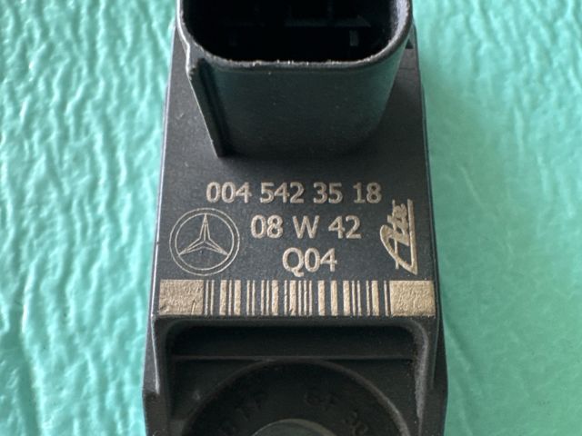 bontott MERCEDES-BENZ R-CLASS Gyorsulás Jeladó