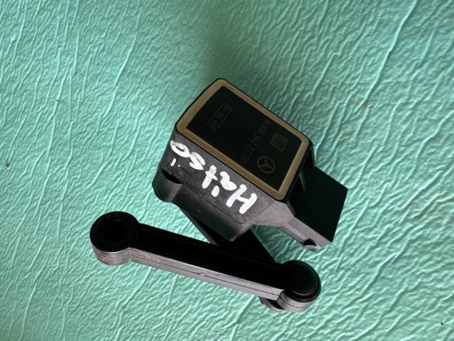 bontott MERCEDES-BENZ R-CLASS Hátsó Xenon Szintszabályzó Jeladó