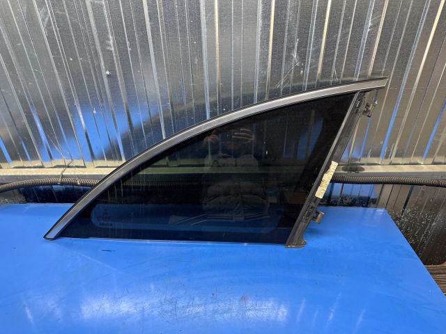 bontott MERCEDES-BENZ R-CLASS Jobb C Oszlop Oldalablak Üveg