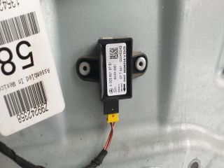 bontott MERCEDES-BENZ R-CLASS Jobb első Ablakemelő Szerkezet (Elektromos)