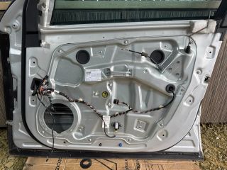 bontott MERCEDES-BENZ R-CLASS Jobb első Ajtó (Részeivel)