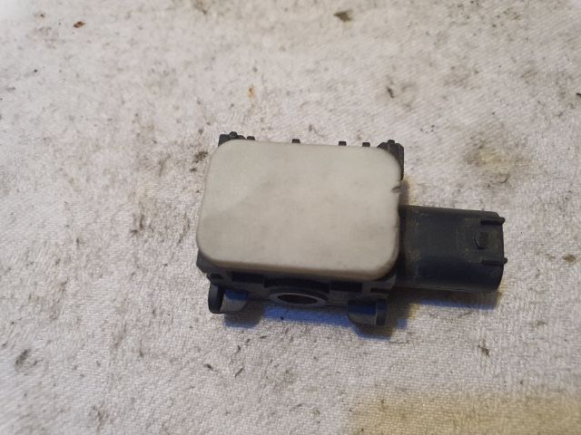 bontott MERCEDES-BENZ R-CLASS Jobb első Oldal Ütközés Érzékelő