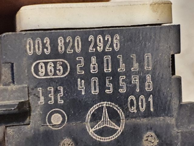 bontott MERCEDES-BENZ R-CLASS Jobb első Oldal Ütközés Érzékelő