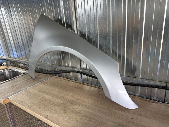 bontott MERCEDES-BENZ R-CLASS Jobb első Sárvédő