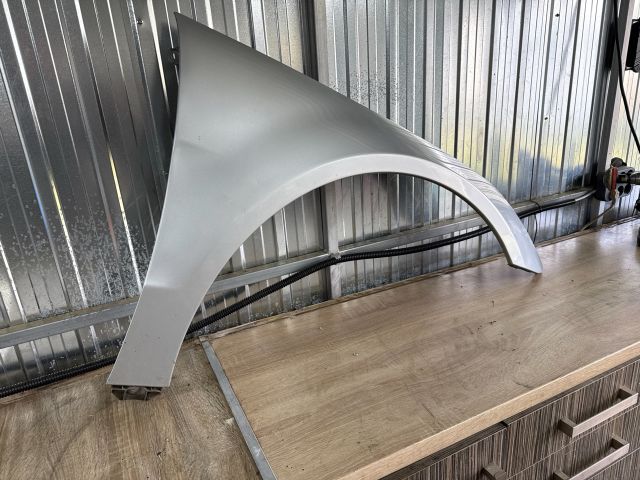 bontott MERCEDES-BENZ R-CLASS Jobb első Sárvédő