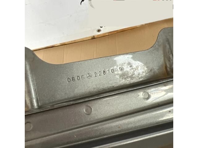 bontott MERCEDES-BENZ R-CLASS Jobb első Sárvédő