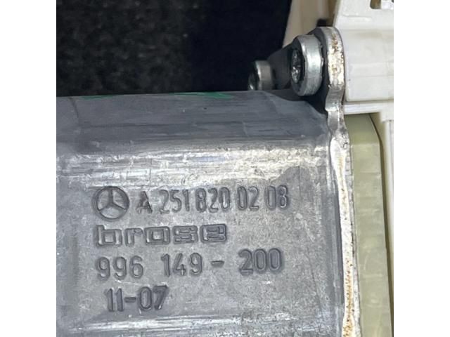 bontott MERCEDES-BENZ R-CLASS Jobb hátsó Ablakemelő Motor