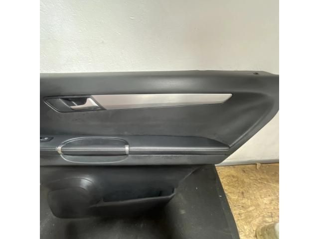 bontott MERCEDES-BENZ R-CLASS Jobb hátsó Ajtó Kárpit