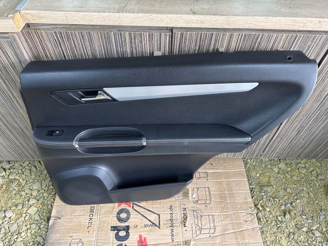 bontott MERCEDES-BENZ R-CLASS Jobb hátsó Ajtó Kárpit