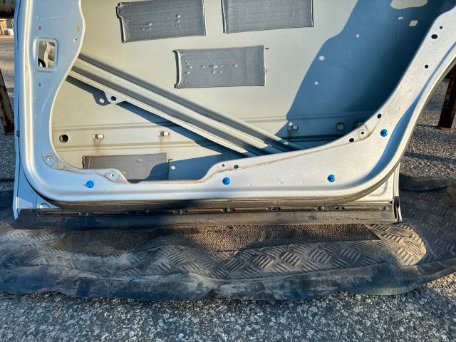 bontott MERCEDES-BENZ R-CLASS Jobb hátsó Ajtó (Üres lemez)