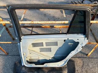 bontott MERCEDES-BENZ R-CLASS Jobb hátsó Ajtó (Üres lemez)