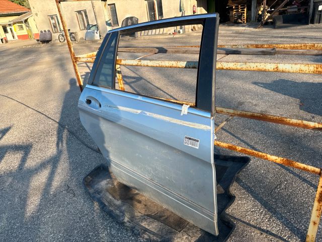 bontott MERCEDES-BENZ R-CLASS Jobb hátsó Ajtó (Üres lemez)
