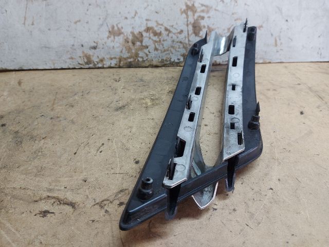 bontott MERCEDES-BENZ R-CLASS Jobb Ködlámpa Rács