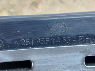 bontott MERCEDES-BENZ R-CLASS Jobb Ködlámpa Rács