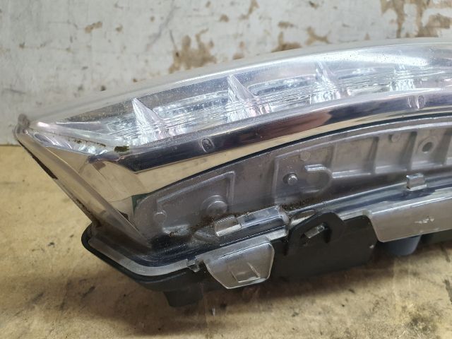 bontott MERCEDES-BENZ R-CLASS Jobb Nappali Menetfény