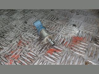 bontott MERCEDES-BENZ R-CLASS Porlasztó (1 db)