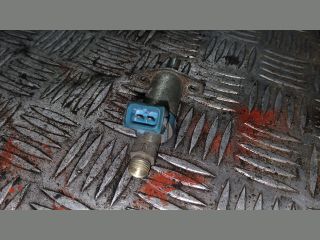 bontott MERCEDES-BENZ R-CLASS Porlasztó (1 db)