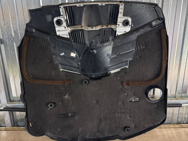 bontott MERCEDES-BENZ R-CLASS Felső Motorburkolat