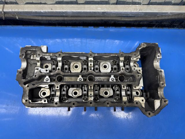 bontott MERCEDES-BENZ R-CLASS Hengerfej