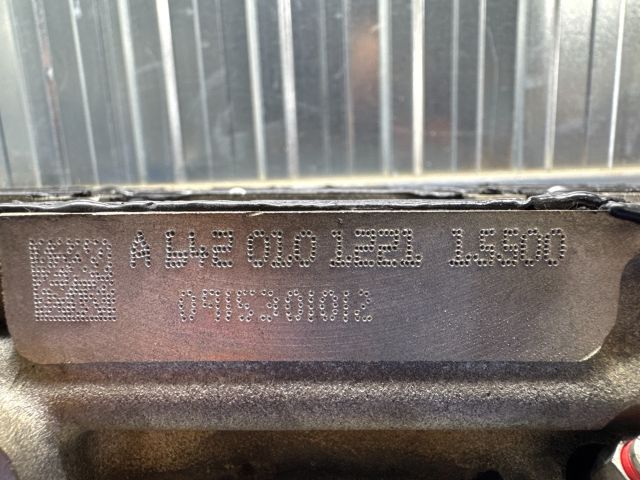 bontott MERCEDES-BENZ R-CLASS Hengerfej