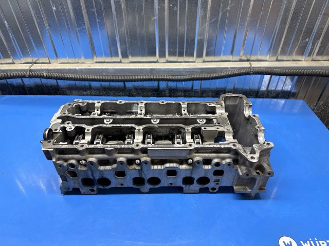 bontott MERCEDES-BENZ R-CLASS Hengerfej