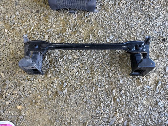 bontott MERCEDES-BENZ R-CLASS Homlokfal (Üres lemez)