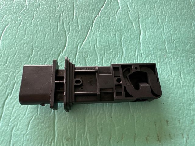 bontott MERCEDES-BENZ R-CLASS Légtömegmérő