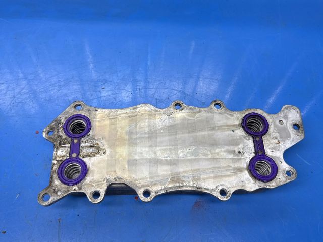 bontott MERCEDES-BENZ R-CLASS Olajhűtő