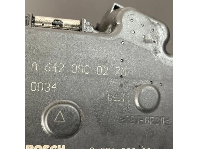 bontott MERCEDES-BENZ R-CLASS Fojtószelep (Elektromos)