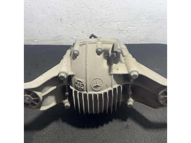 bontott MERCEDES-BENZ R-CLASS Hátsó Differenciálmű