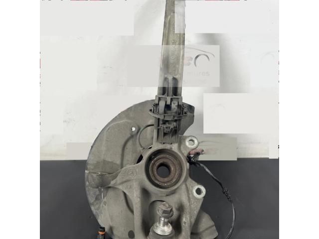 bontott MERCEDES-BENZ R-CLASS Jobb első Csonkállvány