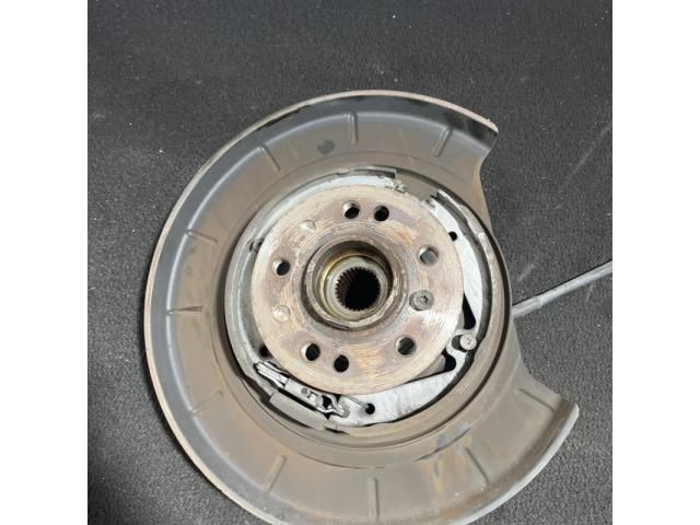 bontott MERCEDES-BENZ R-CLASS Jobb hátsó Csonkállvány