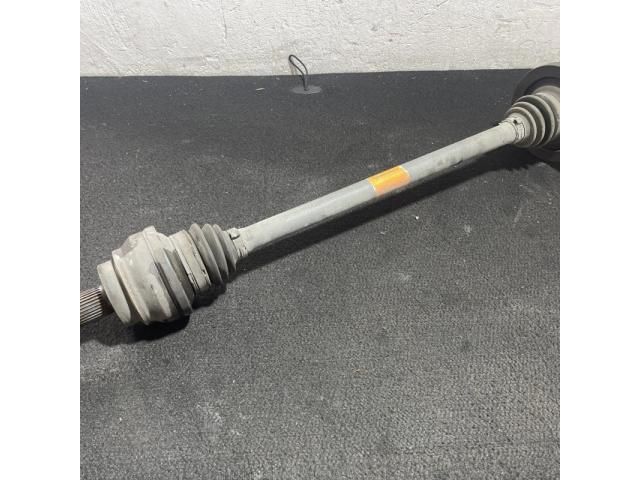 bontott MERCEDES-BENZ R-CLASS Jobb hátsó Féltengely