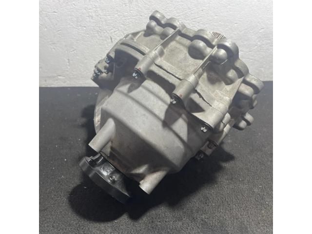 bontott MERCEDES-BENZ R-CLASS Osztómű