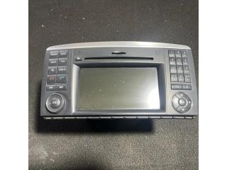 bontott MERCEDES-BENZ R-CLASS Rádió / CD