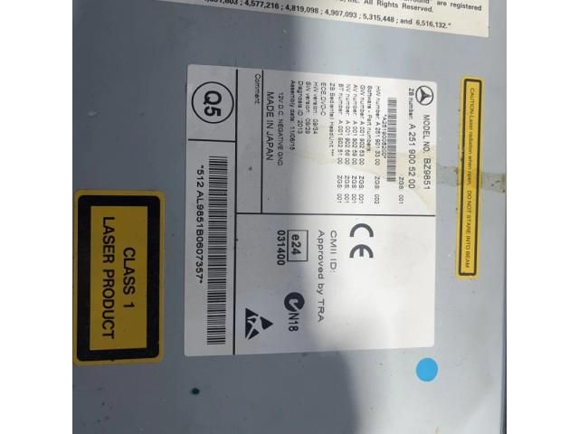 bontott MERCEDES-BENZ R-CLASS Rádió / CD