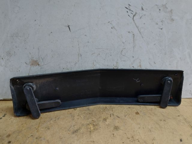 bontott MERCEDES-BENZ R-CLASS Rendszámtábla Tartó